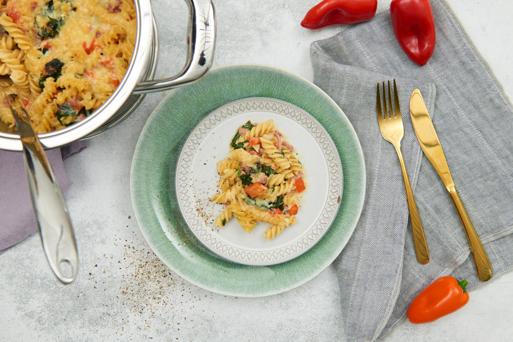 Colorful pasta bake