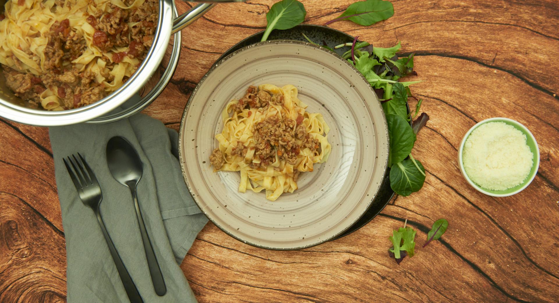 Bolognesesauce with pasta 