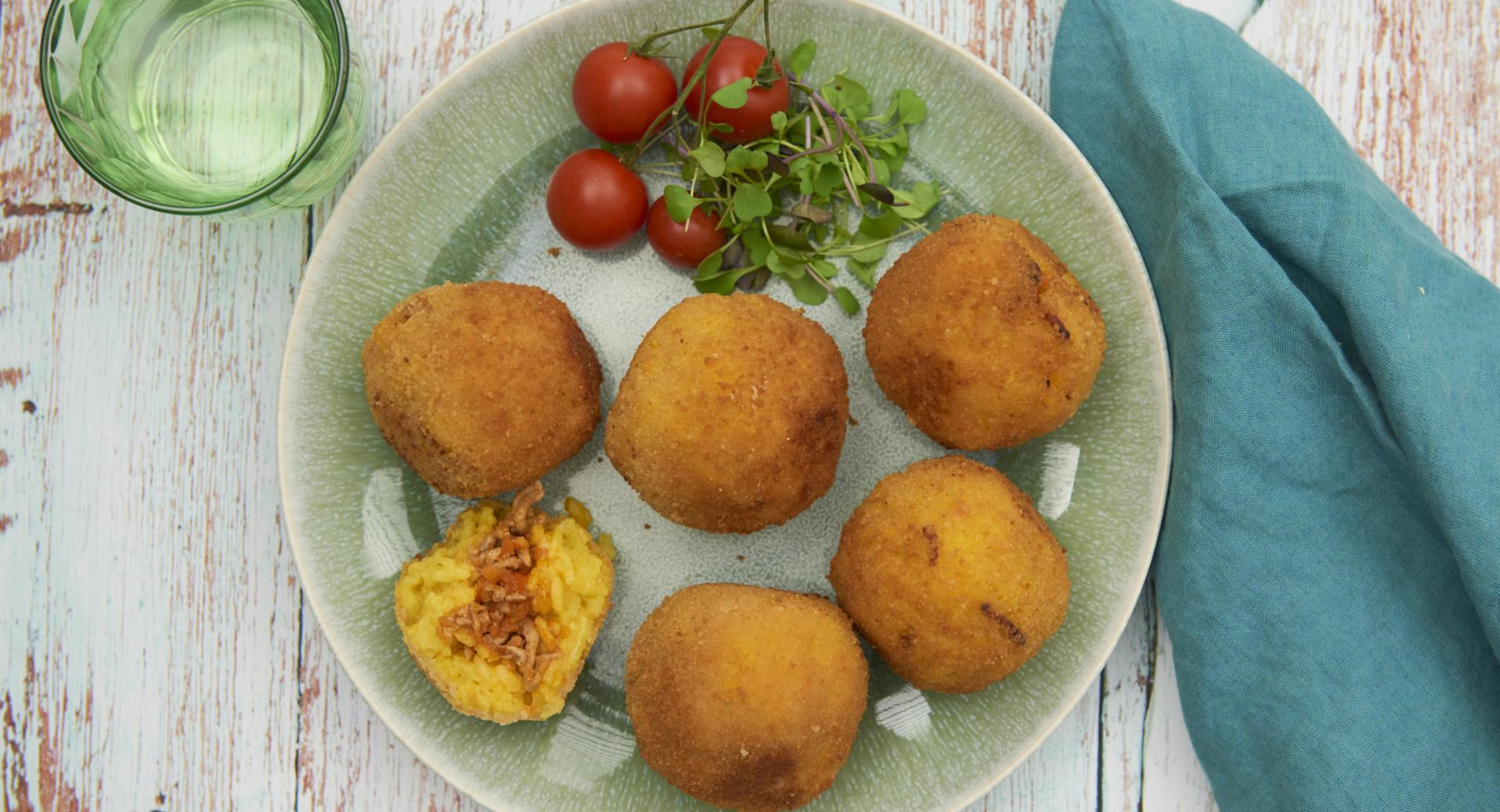 Deep-fried rice balls