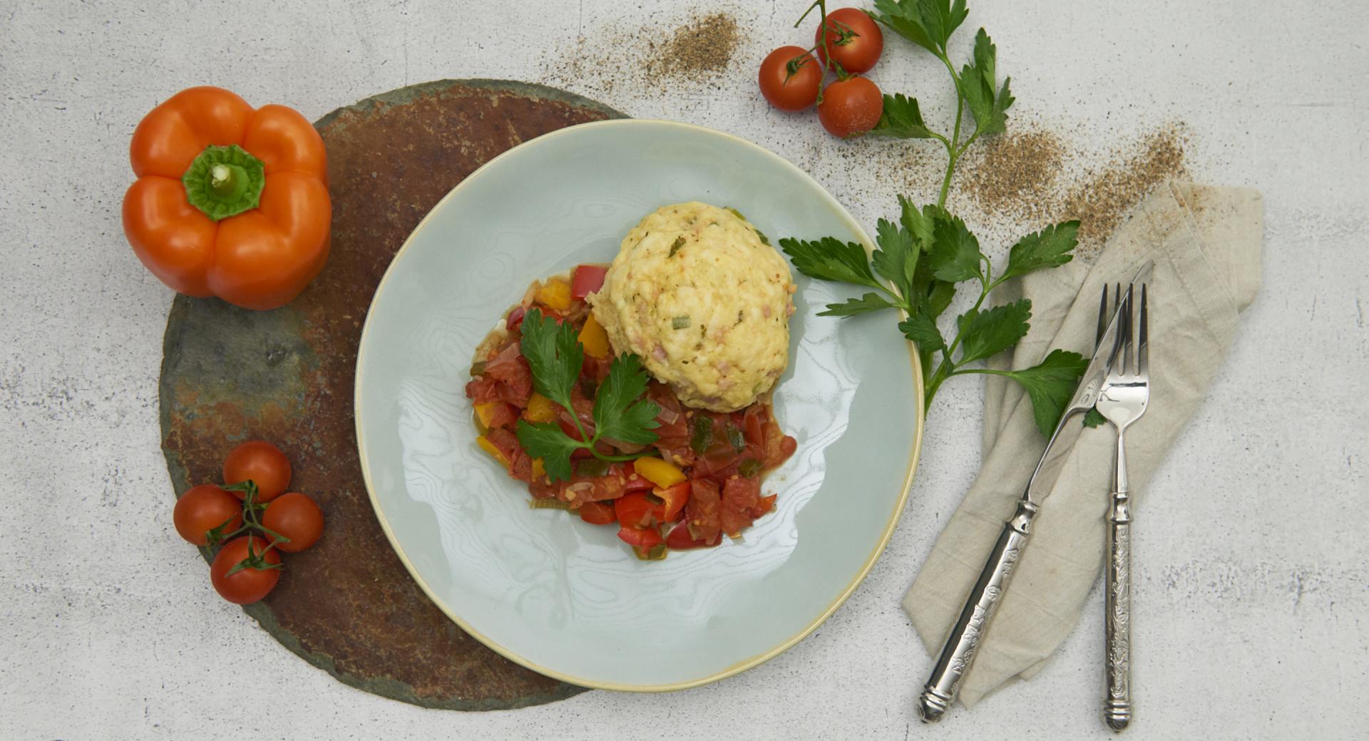 Savory Dampfnudeln (steamed dumplings) with bell peppers