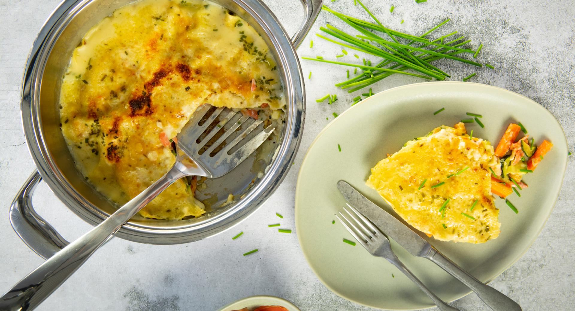 Salmon lasagna with zucchini