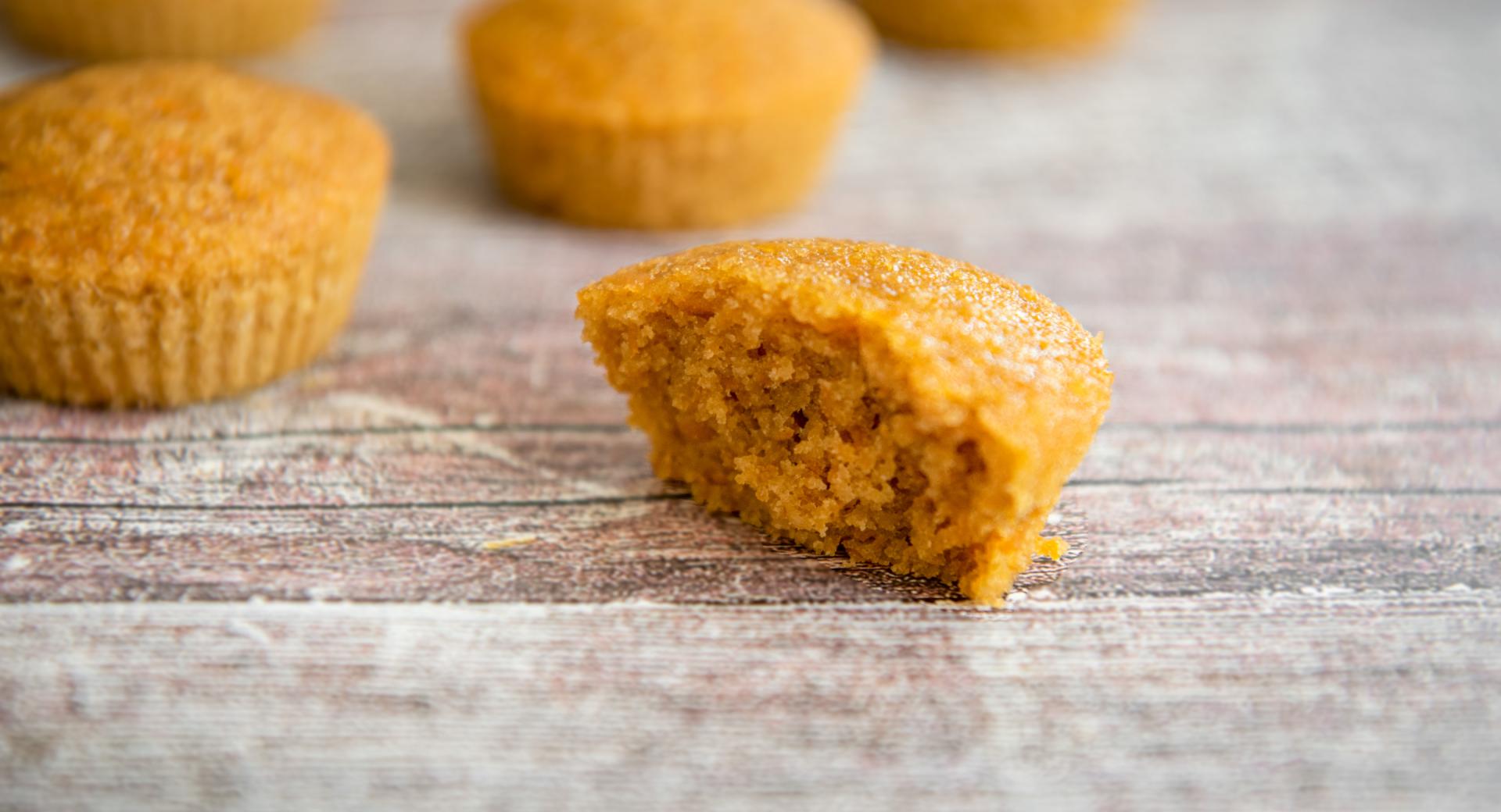 Mini orange cakes