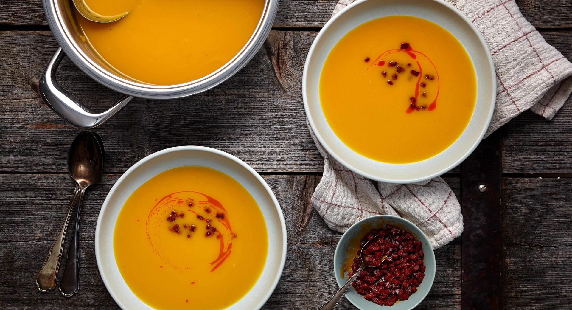 Pumpkin soup with sweet potatoes