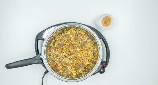 Add the chopped vegetable mixture and roast briefly. Put the lid on and leave to stand for approx. 5 minutes. Stir in peanut butter and season to taste, then allow to cool.