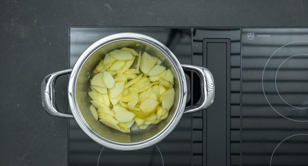 Place pot on stove and set it at highest level. Switch on Audiotherm, enter approx. 5 minutes cooking time in the Audiotherm, fit it on Visiotherm and turn it until the vegetable symbol appears.