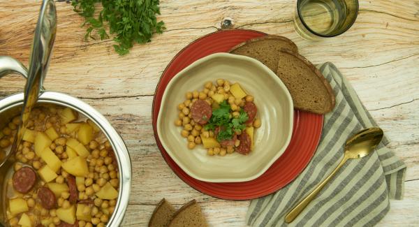 Spanish chickpea stew