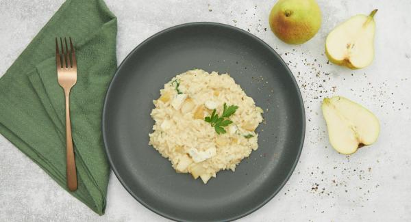 Pear risotto with gorgonzola