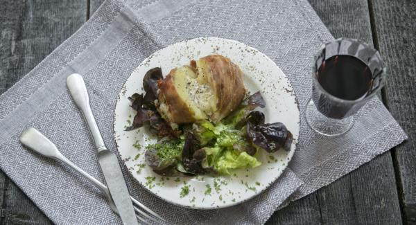 Stuffed potatoes 