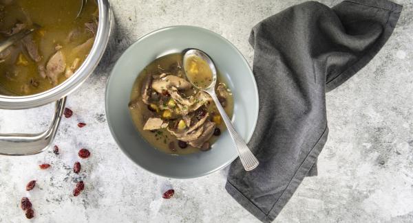 Duck ragout with dried fruit