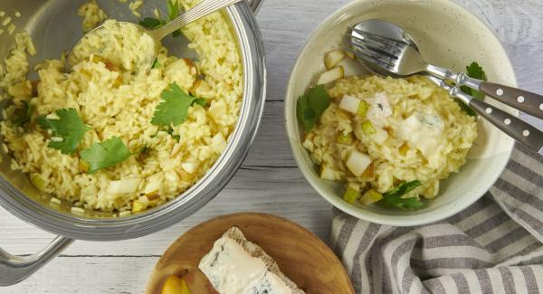 Pear risotto with Gorgonzola cheese