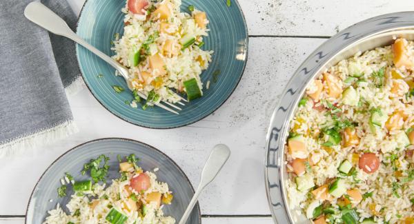 Rice salad with melon