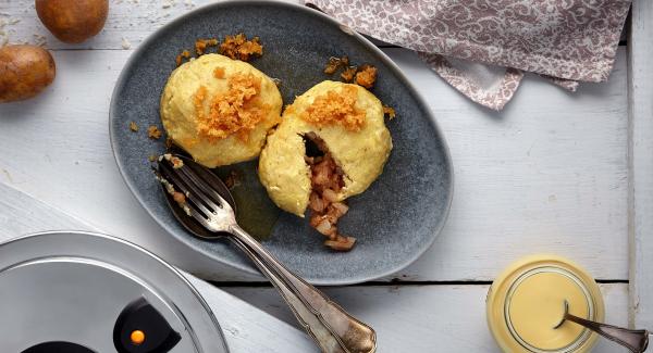 Sweet pear and potato dumplings